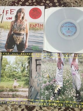Hurray for the Riff Raff life on earth vinyl record lp excellent